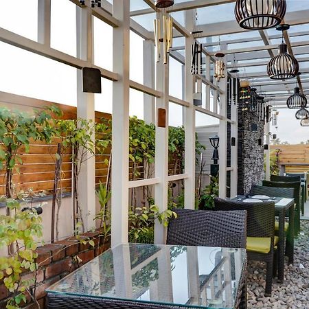 Hotel Sun Grand Dehradún Kültér fotó