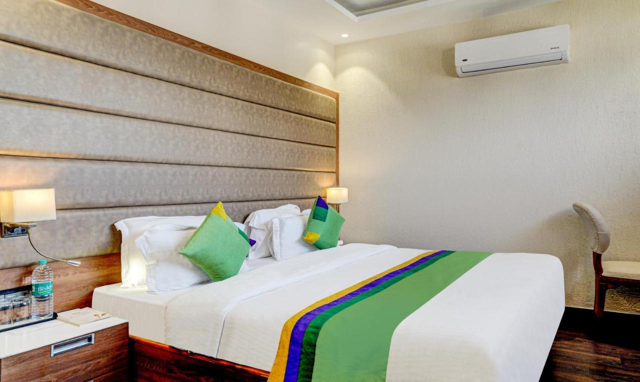 Hotel Sun Grand Dehradún Kültér fotó